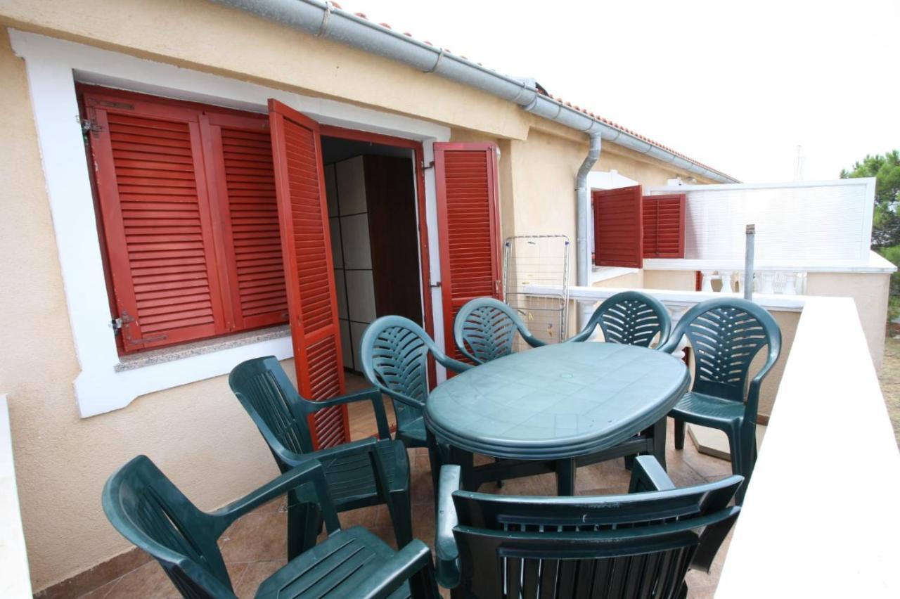 Apartmani Vesna Vir Exterior foto
